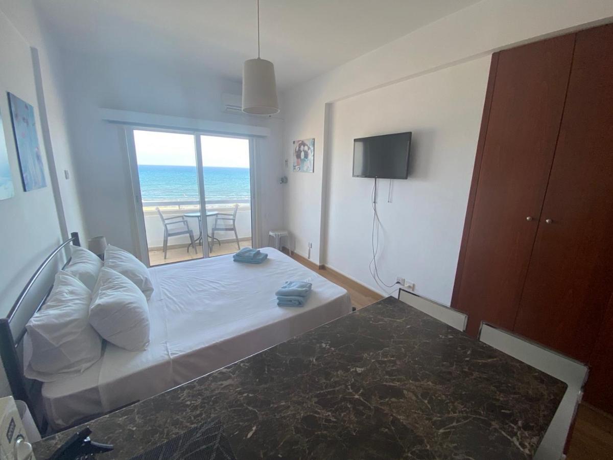 Alex Beach Apartment 33 Larnaca Zewnętrze zdjęcie